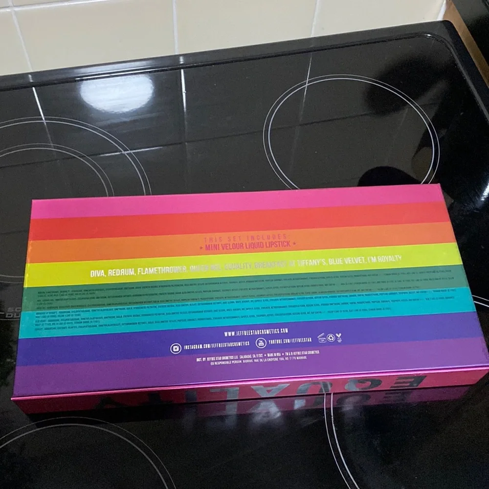 Jeffree star cosmetics - EQUALITY mini velour liquid lipstick set - Picture 7 of 7